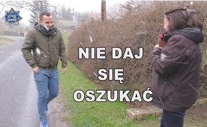 Seniorze, obejrzyj film pt.: „Oszustwo na książkę telefoniczną” i ...NIE DAJ SIĘ OSZUKAĆ!