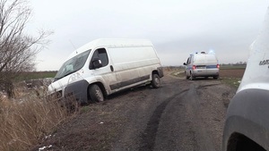 Jaworscy policjanci zatrzymali w pościgu trzech włamywaczy