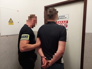 25-latek odpowie za włamania