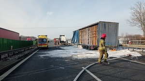 Pożar ciężarówki na A4 węzeł Budziszów Wielki. Autostrada na tym odcinku jest zablokowana!