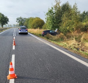 Nadmierna prędkość przyczyną kolizji na trasie Jawor - Bolków. Policja apeluje o ostrożność!