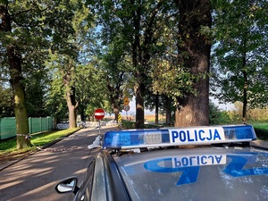 Jaworscy policjanci monitorują miejsca zagrożone powodzią