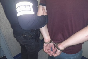 Kolejny poszukiwany listem gończym zatrzymany przez jaworskich policjantów