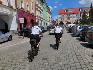 Policyjne patrole rowerowe podczas wakacji