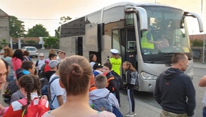 Wyjeżdżasz na wakacje? Zgłoś kontrolę autokaru!