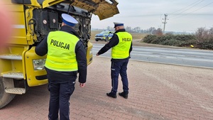 Trwa akcja "TRUCK & BUS". Policjanci sprawdzą ciężarówki