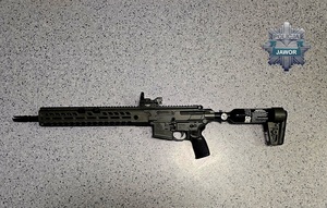 Strzały w środku nocy. Kryminalistyczny laser naprowadził policjantów na sprawcę