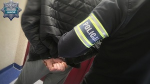 Poszukiwany 54-latek zatrzymany. Kradzieże sklepowe były jego stałym źródłem dochodu