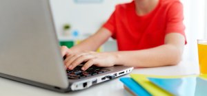 Niebezpieczne gry w Internecie – Rodzicu zwróć uwagę, co robi twoje dziecko w sieci