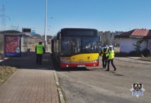 Mamy wspólny cel – ochronę życia i zdrowia ludzkiego. Wciąż prowadzone są kontrole policji i sanepidu